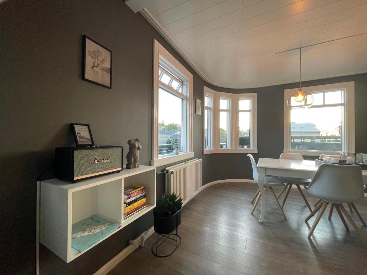 Lovely Penthouse Downtown With 3 Bedrooms Akureyri Dış mekan fotoğraf