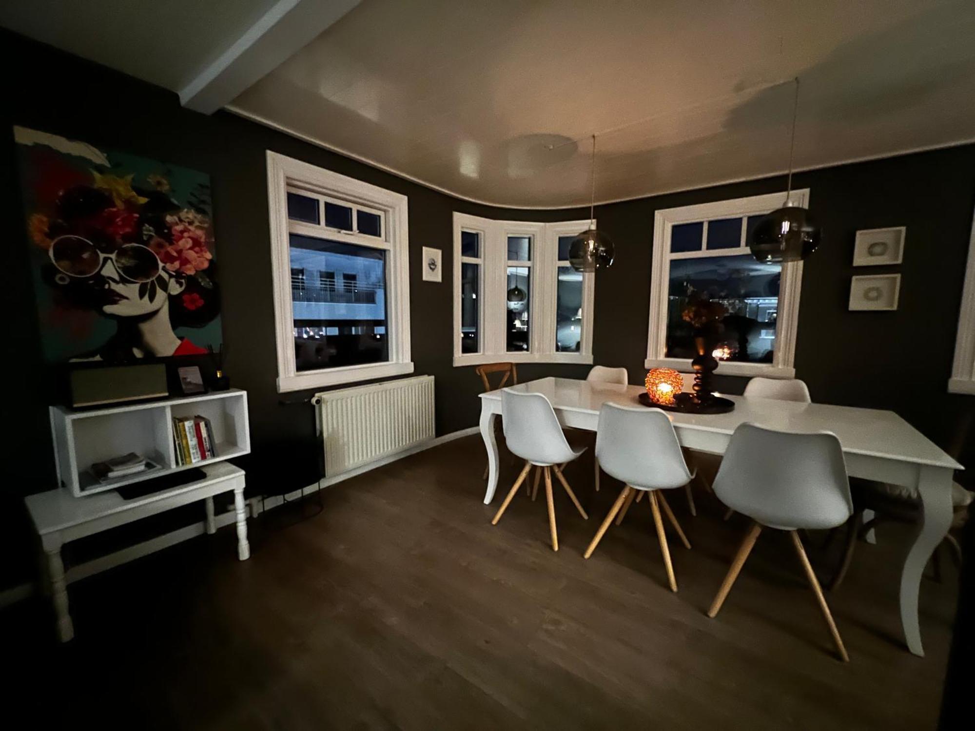 Lovely Penthouse Downtown With 3 Bedrooms Akureyri Dış mekan fotoğraf