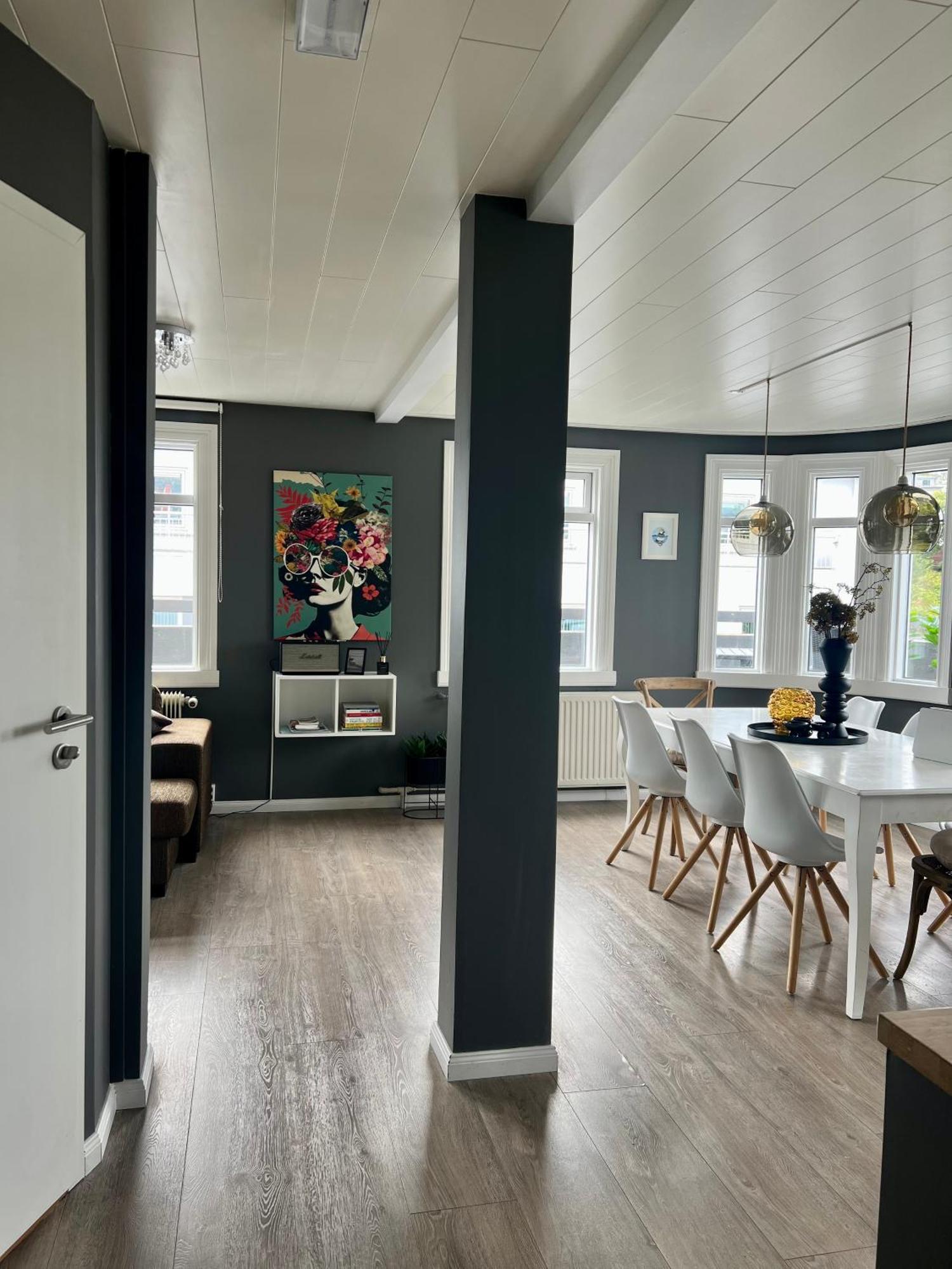 Lovely Penthouse Downtown With 3 Bedrooms Akureyri Dış mekan fotoğraf